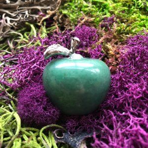 Green Aventurine Apple crystal figurine teacher